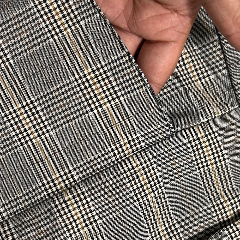 Plaid mini skirt - Picture 3 of 4